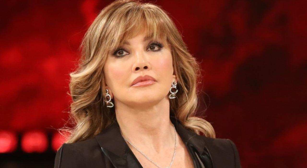 Milly Carlucci è fuori, la decisione Rai su Ballando con le Stelle | È già cosa fatta
